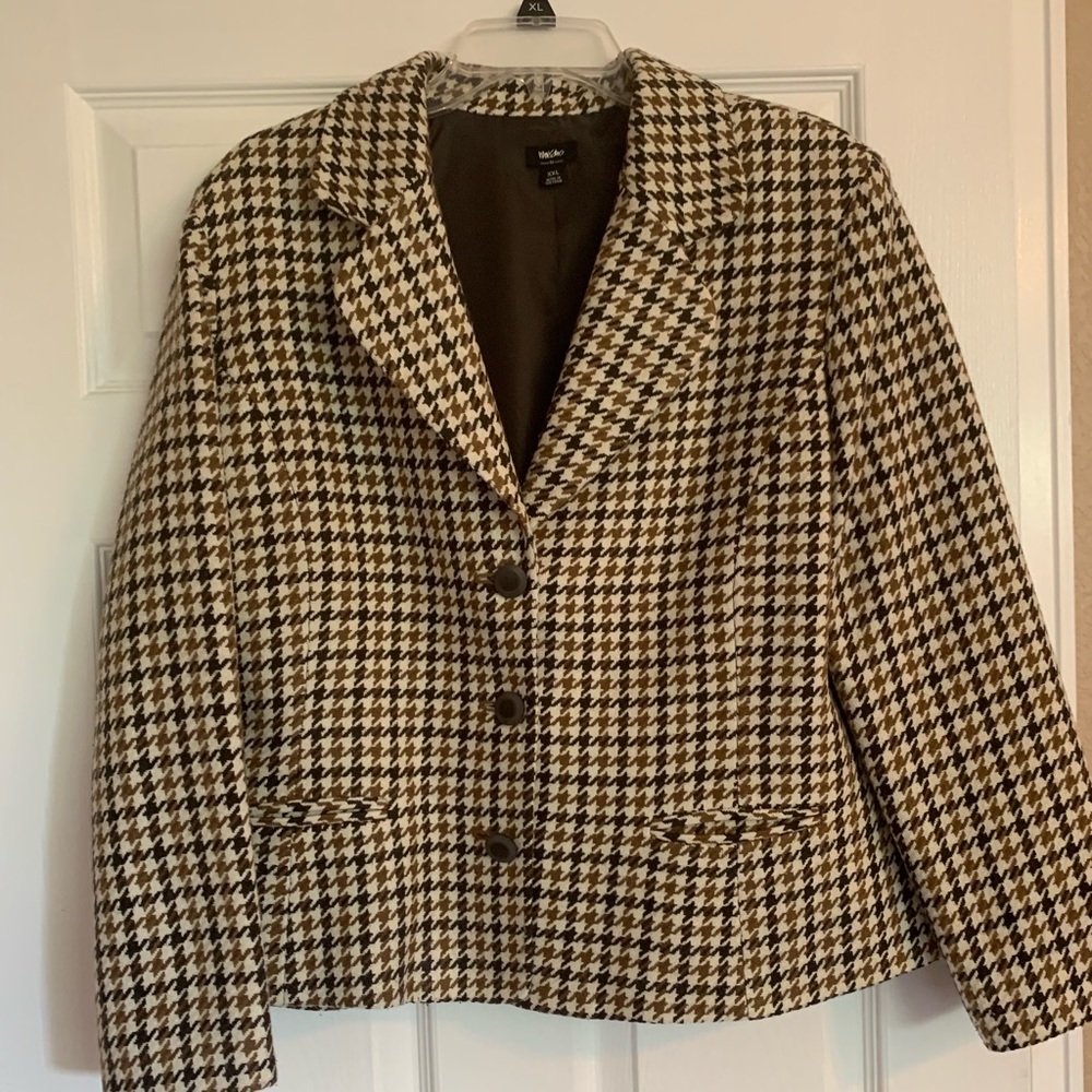 Womens Brown Houndstooth Jacket - image 1